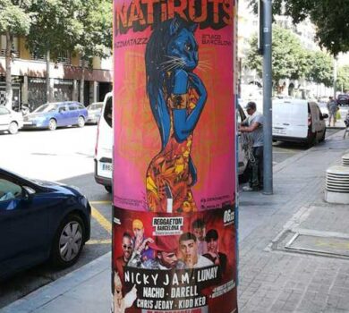pegada-de-carteles